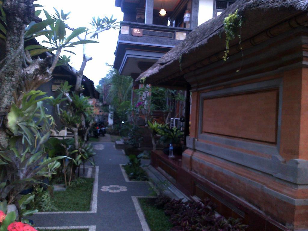 Hotel Depa House Ubud Exterior foto